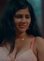 SARIKA SALUNKHE