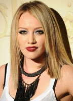 HILARY DUFF