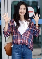 KIM TAE-RI