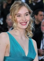 DEBORAH FRANCOIS