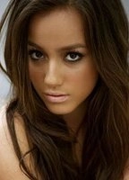 CHLOE BENNET