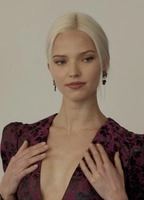SASHA LUSS