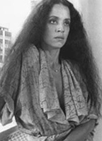 SONIA BRAGA