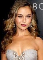 ALEXIS DZIENA