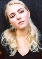 ANNASOPHIA ROBB