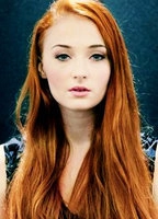 SOPHIE TURNER