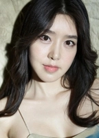 LEE EUN-MI