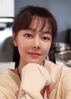 HAN JOO-YOUNG